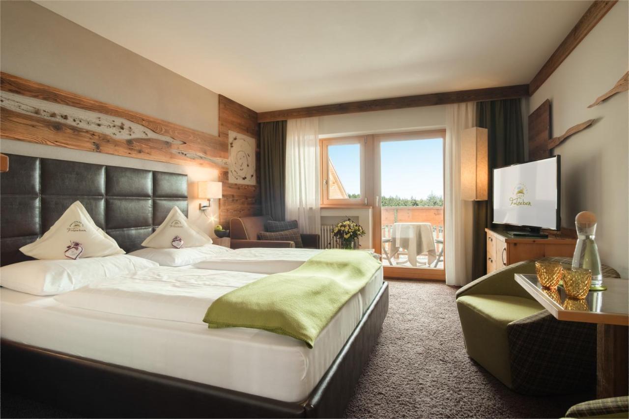 Hafling Wohlfuhlhotel Falzeben מראה חיצוני תמונה